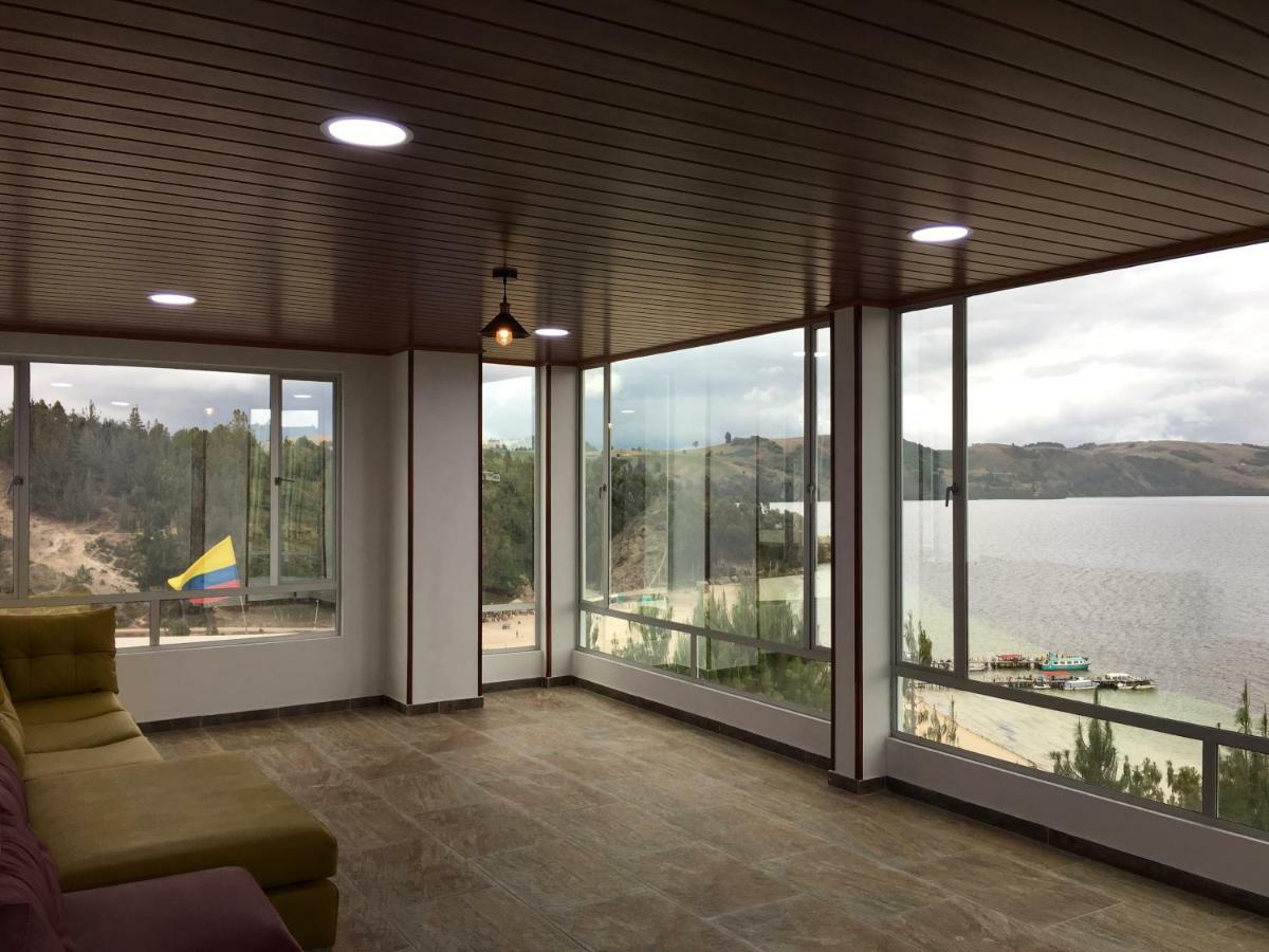 El Arca De Noah Bed & Breakfast Tota Bagian luar foto